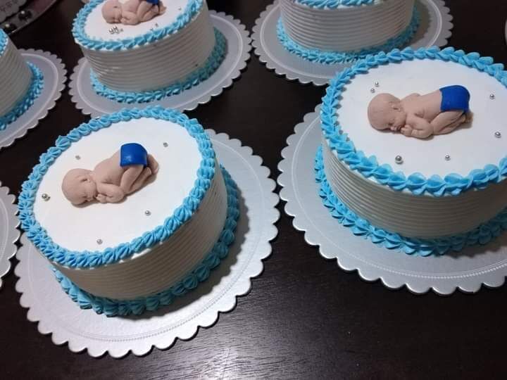 Giveaway Theme Cake 7