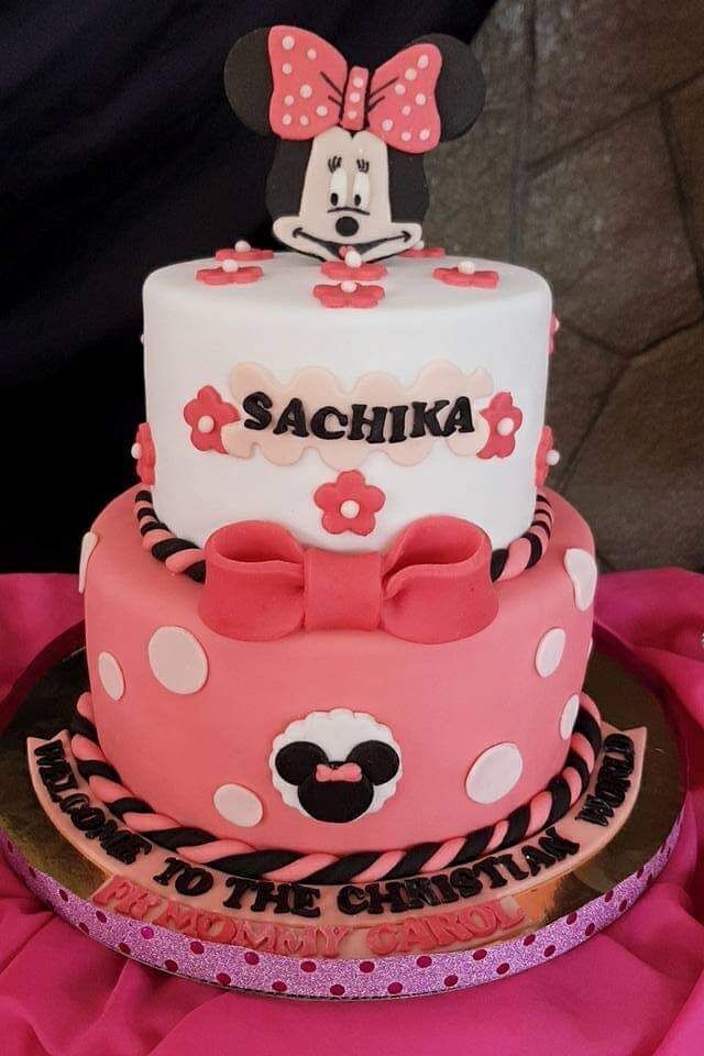 Minnie Mouse Theme Cake 10