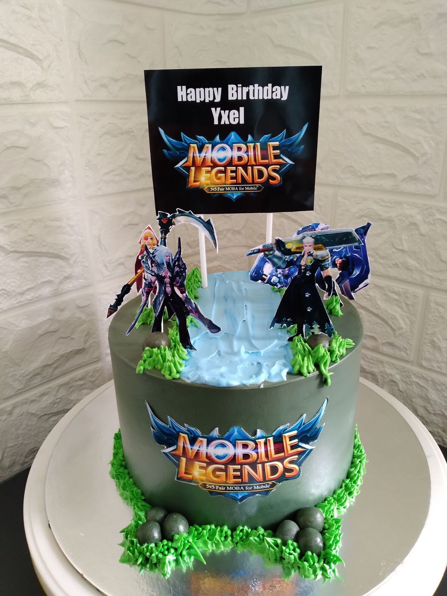 Mobile Legends Theme Cake 1