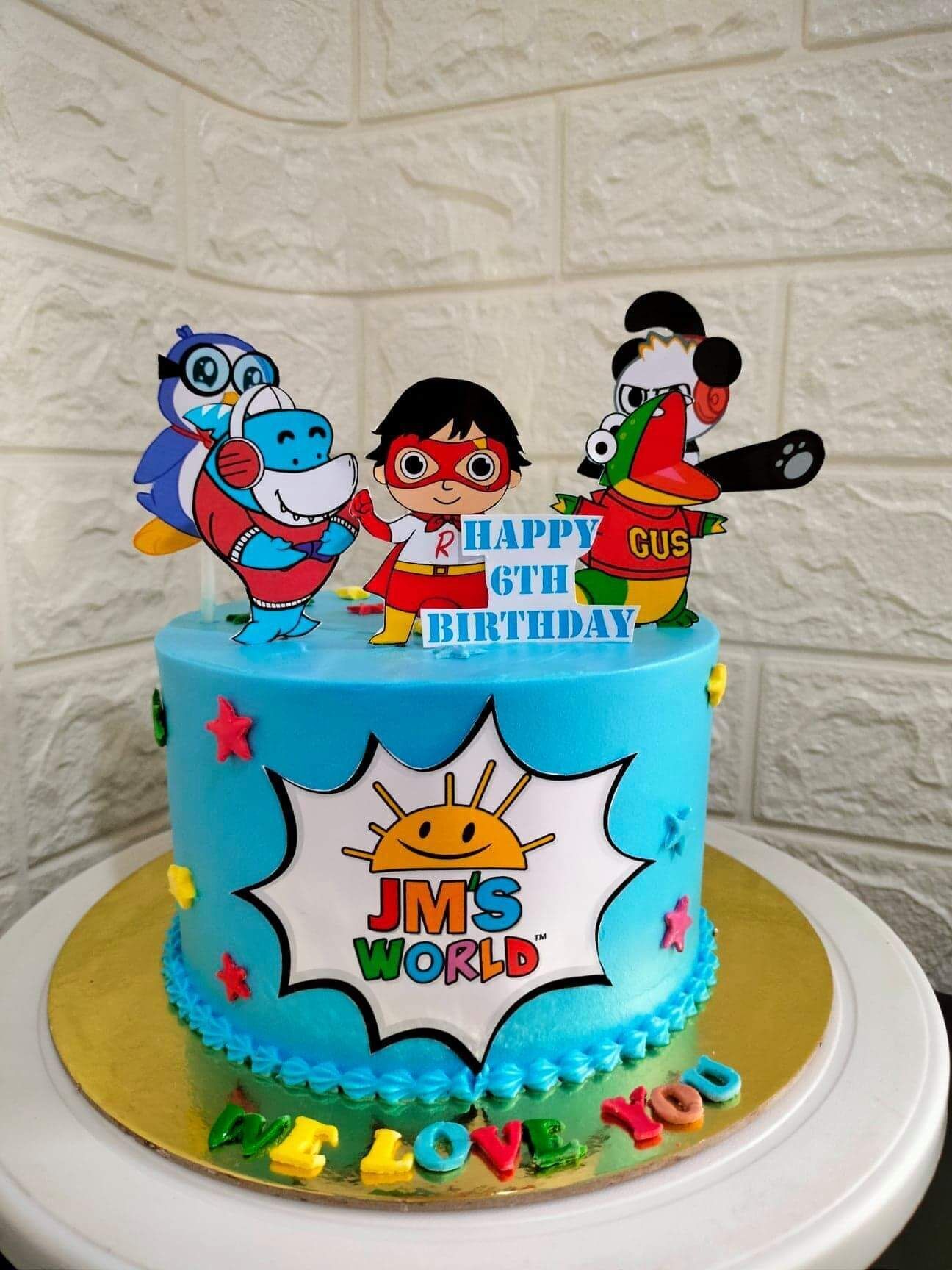 Popculture Cake 11