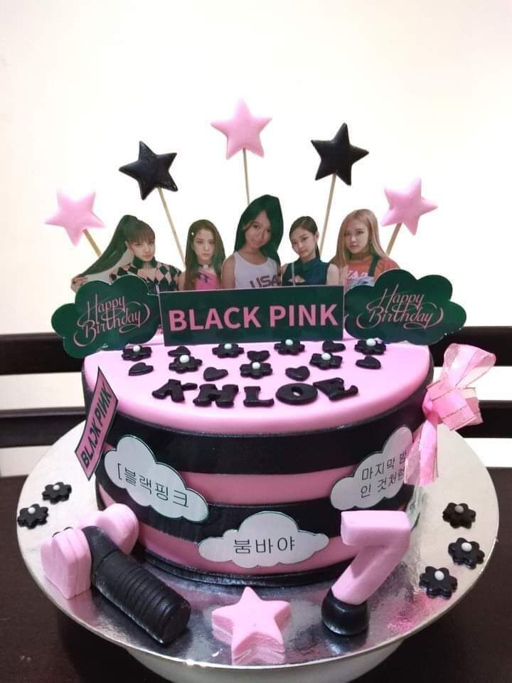 Popculture Cake 21