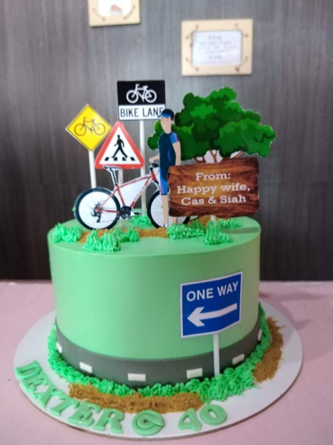 Popculture Cake 26