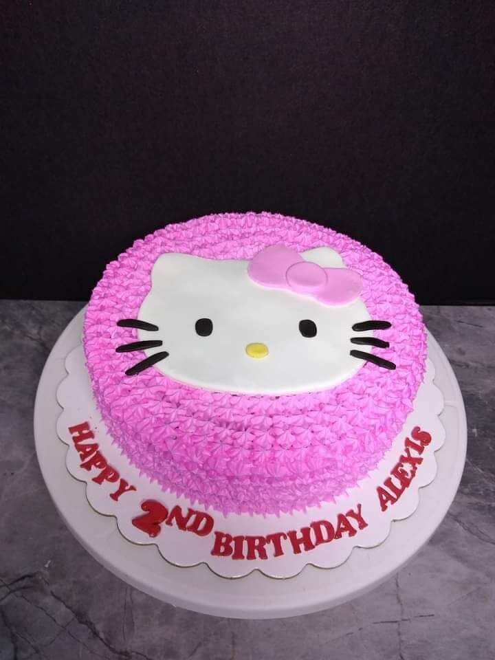 Popculture Cake 35