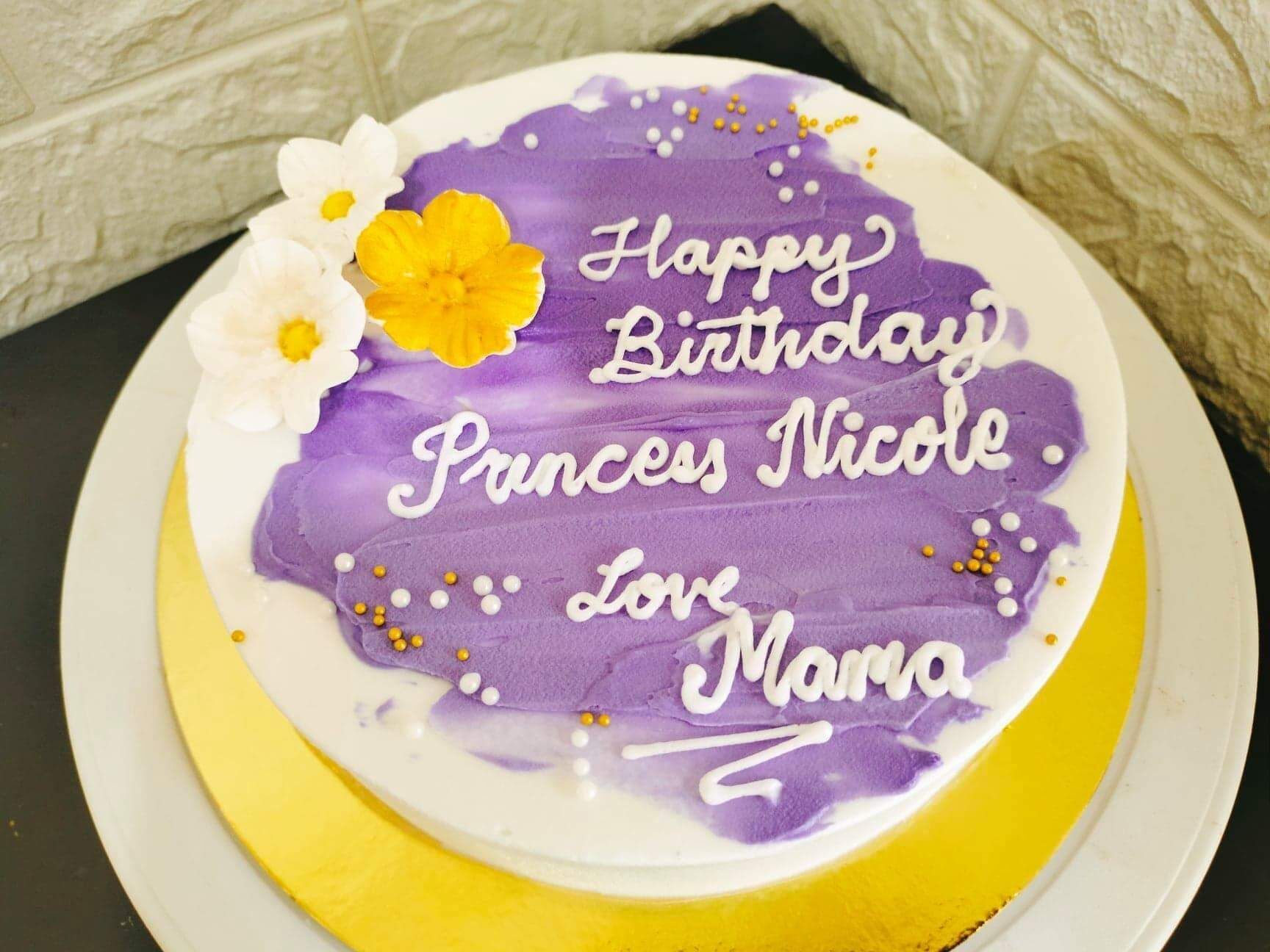 Popculture Cake 53