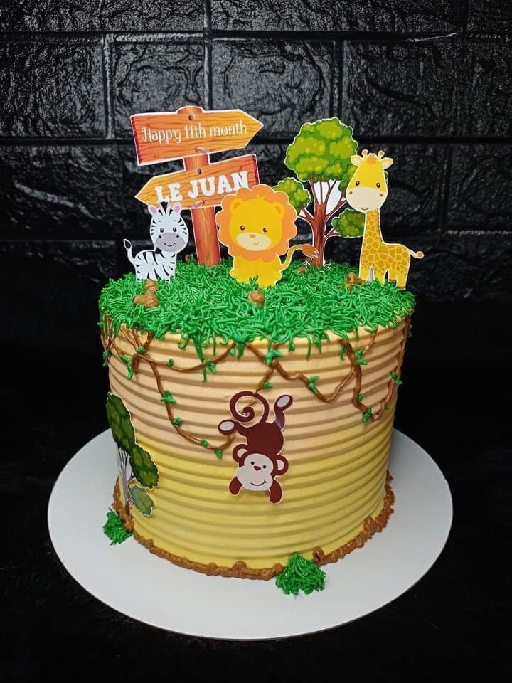 Safari Theme Cake 9